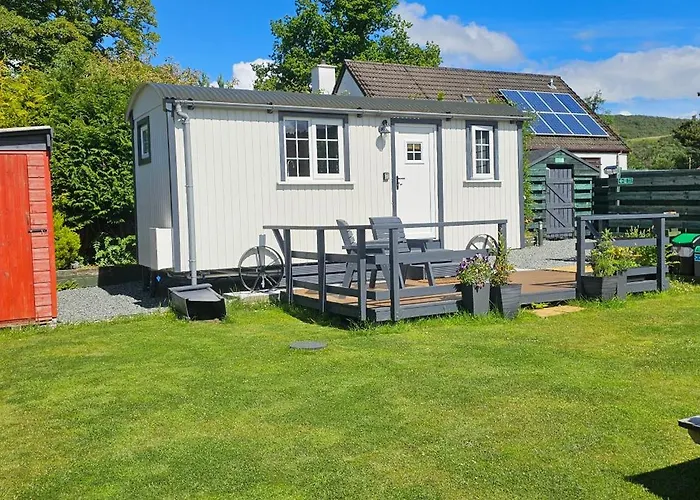 Small Cozy Shepherd Hut 20 By 7 Feet With Boxed In High Double Bed