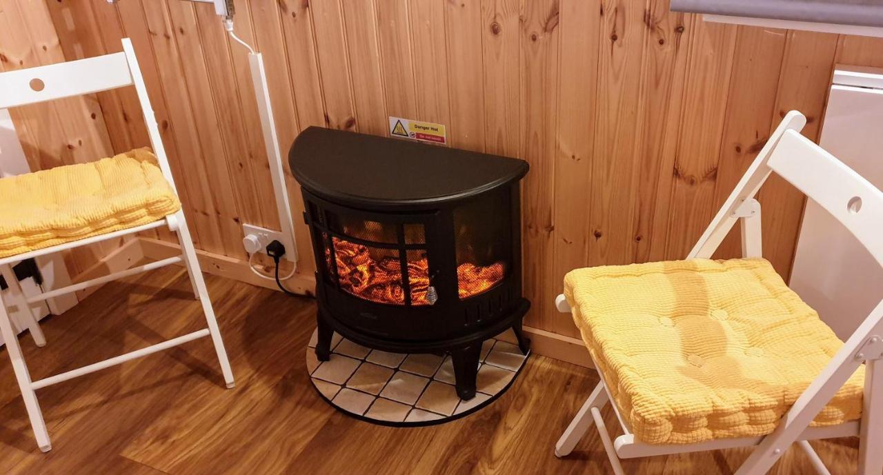 Small Cozy Shepherd Hut 20 By 7 Feet With Boxed In High Double Bed Campsite