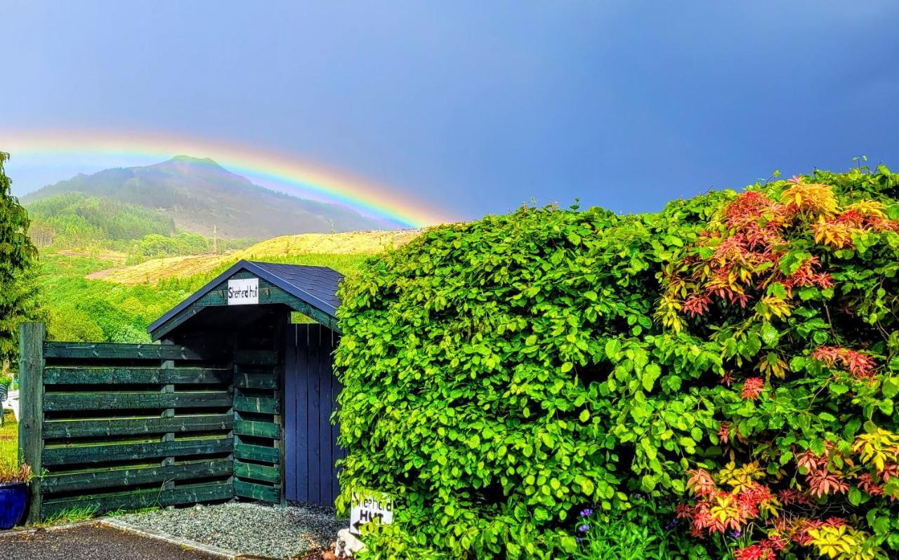 Small Cozy Shepherd Hut 20 By 7 Feet With Boxed In High Double Bed Campsite Balmacara